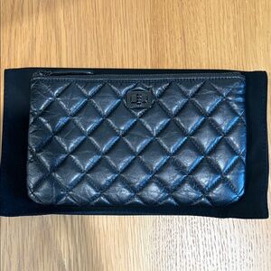CHANEL 2.55 Reissue O-Case